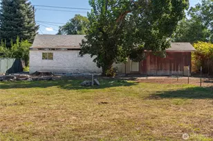 64 N James Ave, East Wenatchee, WA 98802 - Photo 17