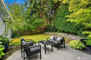 909 110th Ave SE, Bellevue, WA 98004 - Photo 29