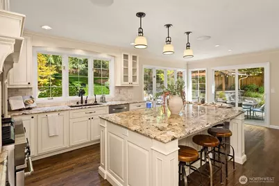 22008 NE 66th Place, Redmond, WA 98053 - Photo 5