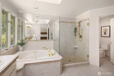 22008 NE 66th Place, Redmond, WA 98053 - Photo 23
