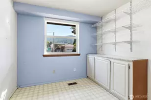 213 W 2nd St, Ryderwood, WA 98581 - Photo 19