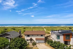 34309 G St, Ocean Park, WA 98640 - Photo 3
