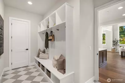 1555 158th Court SE, Bellevue, WA 98008 - Photo 29