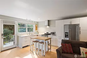 6000 17th Ave SW, Seattle, WA 98106 - Photo 3