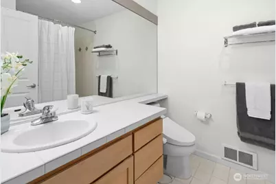 225 4th Avenue #A307, Kirkland, WA 98033 - Photo 9