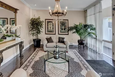 1001 Queen Anne Avenue N #401, Seattle, WA 98109 - Photo 3