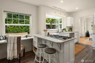 1736 Palm Ave SW, Seattle, WA 98116 - Photo 11