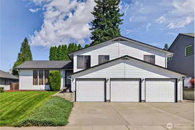 717 12th Street NE, East Wenatchee, WA 98802 - Photo 1