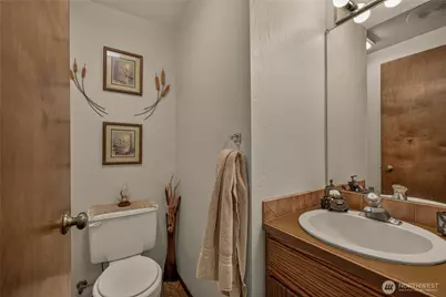 717 12th Street NE, East Wenatchee, WA 98802 - Photo 29