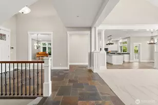 11621 Gravelly Lake Dr SW, Lakewood, WA 98499 - Photo 5