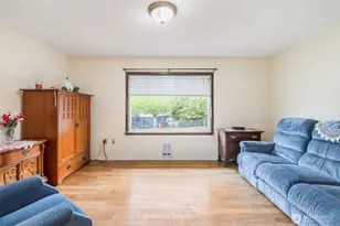 2703 Maple St, Bremerton, WA 98310 - Photo 5