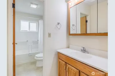 2703 Maple Street, Bremerton, WA 98310 - Photo 11