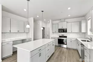 1216 Tacoma Ct NE, Renton, WA 98056 - Photo 7