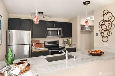 10329 Meridian Avenue N #202, Seattle, WA 98133 - Photo 9