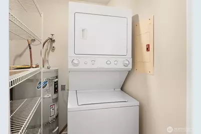 10329 Meridian Avenue N #202, Seattle, WA 98133 - Photo 15