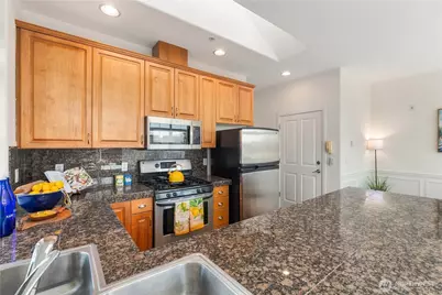 2433 NW 59th Street #301, Seattle, WA 98107 - Photo 19