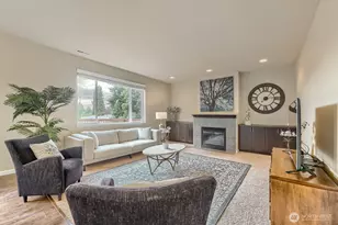 537 Queen Ave NE, Renton, WA 98056 - Photo 3