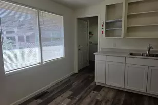 253 N Dale Rd, Moses Lake, WA 98837 - Photo 3