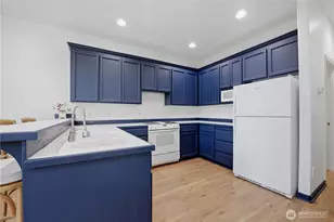 11627 E Oakmont Dr, Mukilteo, WA 98275 - Photo 9