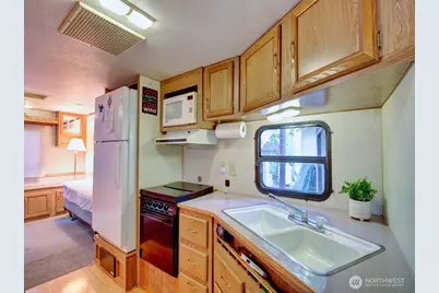 184 Fireside Lodge Circle, Deming, WA 98244 - Photo 15