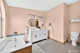 9817 196 St E, Graham, WA 98338 - Photo 15