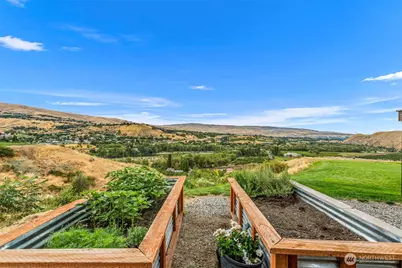 3045 Eastview Lane, Wenatchee, WA 98801 - Photo 33