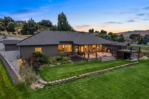 3045 Eastview Ln, Wenatchee, WA 98801 - Photo 3