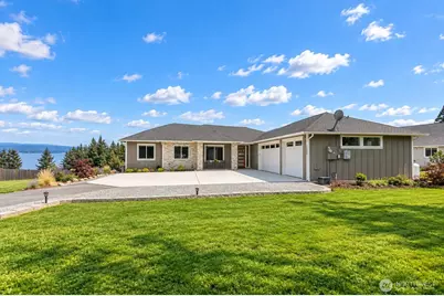 1409 Village Heights Place, Camano Island, WA 98282 - Photo 23