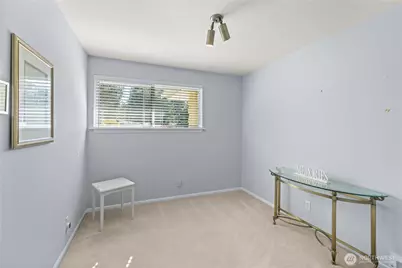 18521 36th Place NE, Lake Forest Park, WA 98155 - Photo 21
