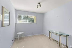 18521 36th Pl NE, Lake Forest Park, WA 98155 - Photo 21