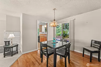 18521 36th Place NE, Lake Forest Park, WA 98155 - Photo 9