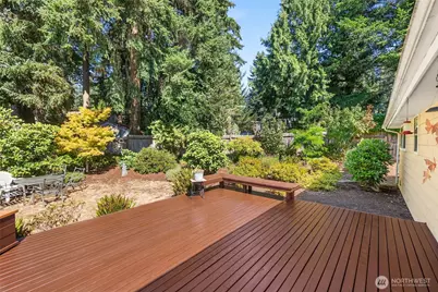 18521 36th Place NE, Lake Forest Park, WA 98155 - Photo 35