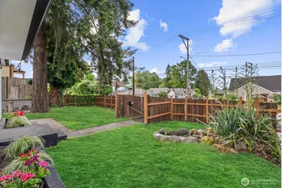 3719 S 12th Street, Tacoma, WA 98405 - Photo 5