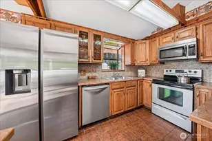 10006 Eagle Pl, Anderson Island, WA 98303 - Photo 19