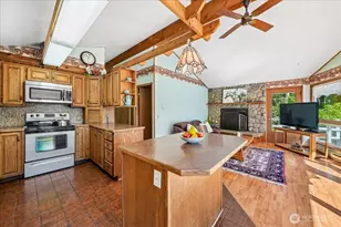 10006 Eagle Pl, Anderson Island, WA 98303 - Photo 21