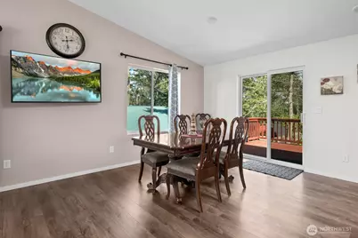 2348 Happy Lane, Oak Harbor, WA 98277 - Photo 9