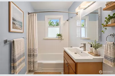 1768 Alki Avenue SW, Seattle, WA 98116 - Photo 11