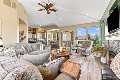 1506 Anton, Wenatchee, WA 98801 - Photo 15
