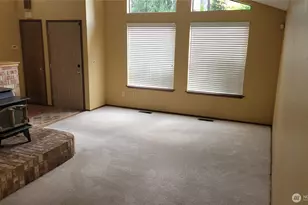 17912 81st St E, Bonney Lake, WA 98391 - Photo 3