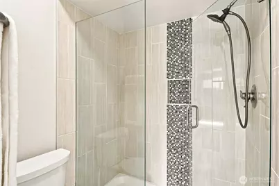 9918 NE 144th Lane #406, Kirkland, WA 98034 - Photo 13