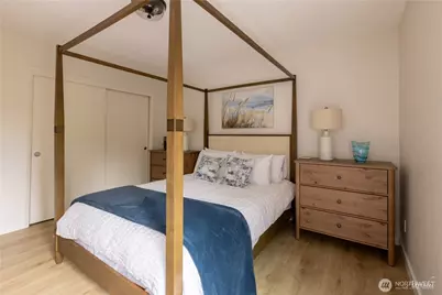550 Elm Way #408, Edmonds, WA 98020 - Photo 9