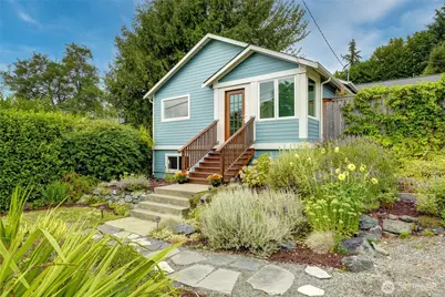 2110 N 86th Street, Seattle, WA 98103 - Photo 1