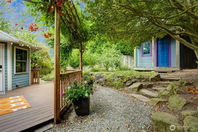 2110 N 86th Street, Seattle, WA 98103 - Photo 25