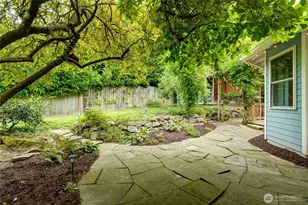 2110 N 86th St, Seattle, WA 98103 - Photo 29