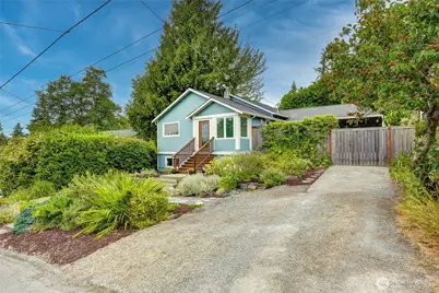 2110 N 86th Street, Seattle, WA 98103 - Photo 37