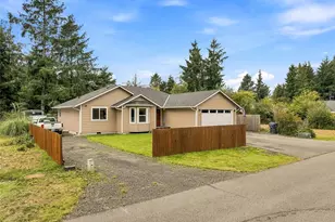 409 Snahapish Ave SE, Ocean Shores, WA 98569 - Photo 17