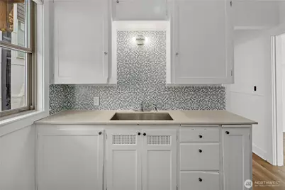 6620 Carleton Avenue S, Seattle, WA 98108 - Photo 29