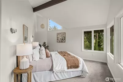 4290 Shoreclub Drive, Mercer Island, WA 98040 - Photo 35