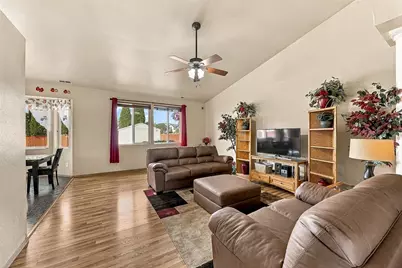 21912 43rd Ave Ct E, Spanaway, WA 98387 - Photo 9