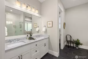 614 Landmark Ct NE, Bainbridge Island, WA 98110 - Photo 25